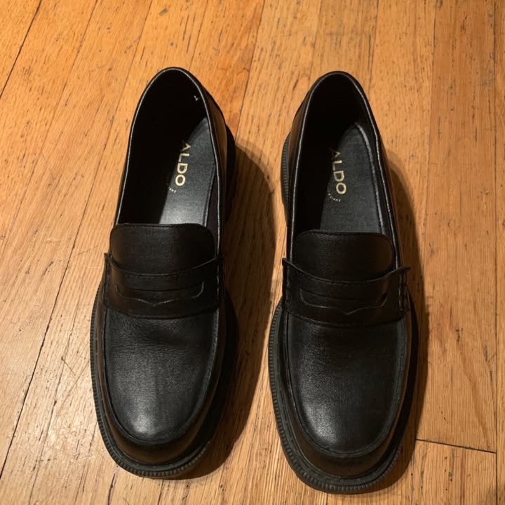 Aldo Loafers (women 9)